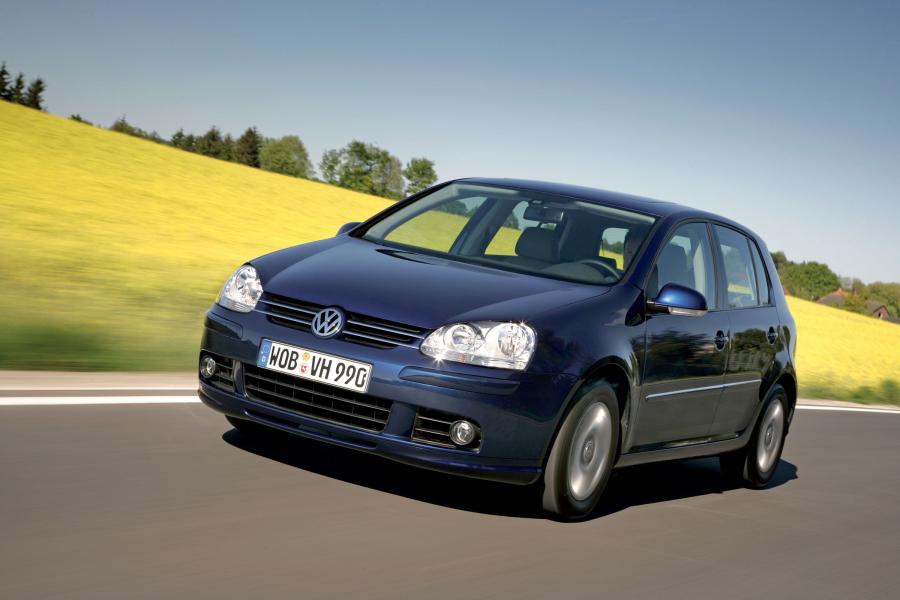  Volkswagen Golf 2004 года  (фото 34 из 170)
